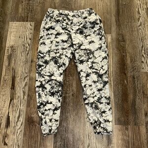 Boys Volcom sweatpants